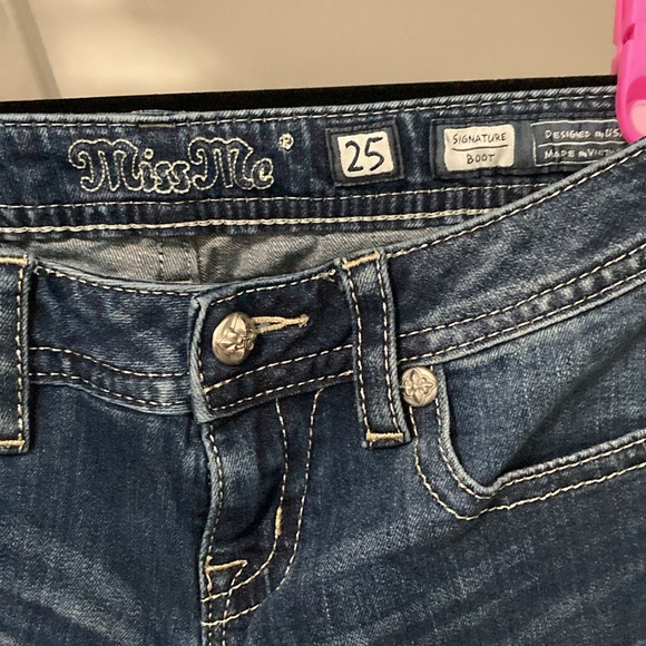 Miss Me Jeans - Picture 2 of 4